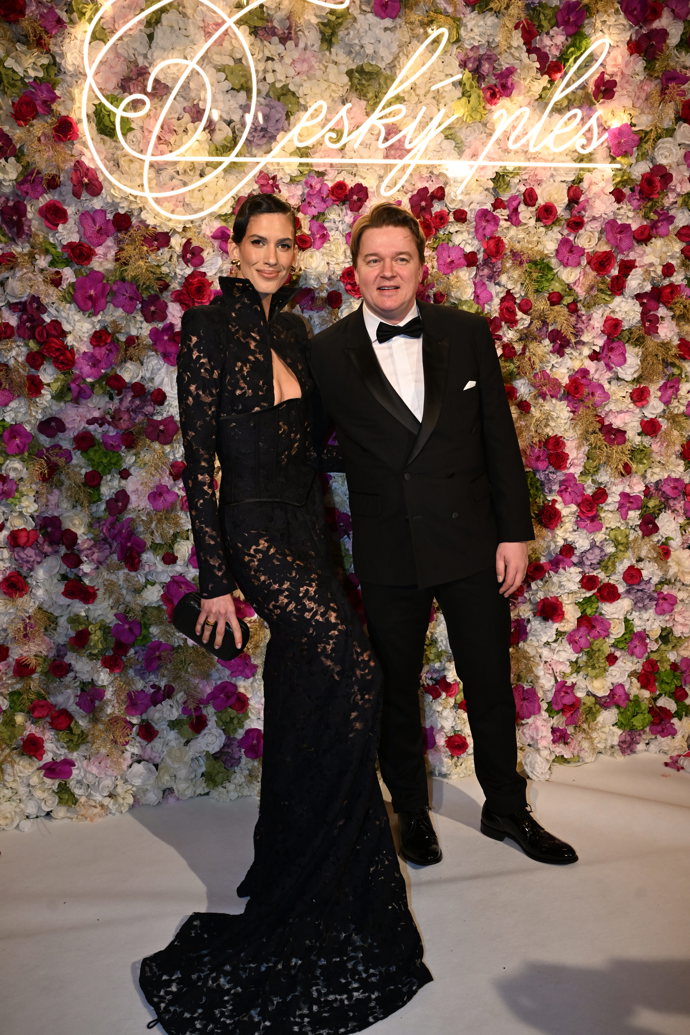 FOTO: Aneta Vignerová a Petr Kolečko. – stránka 1