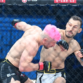 Jozef Wittner během zápasu s Davidem Kozmou.