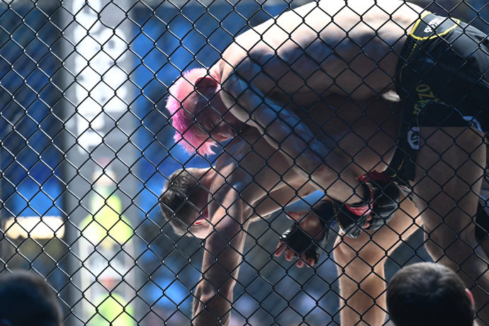 FOTO: David Kozma si šel pro výhru. – stránka 15