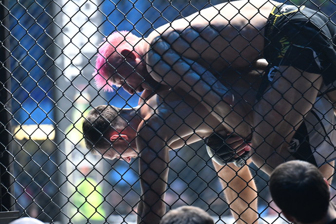 FOTO: David Kozma během zápasu na Oktagonu 84. – stránka 14