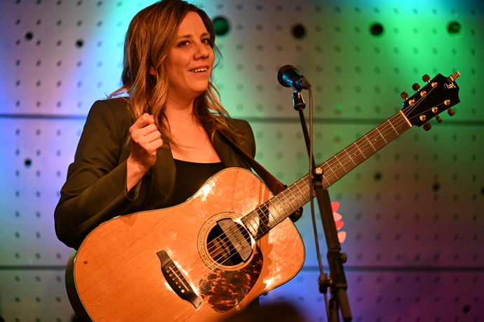 FOTO: Aneta Langerová po dlouhé době ve společnosti. – stránka 3