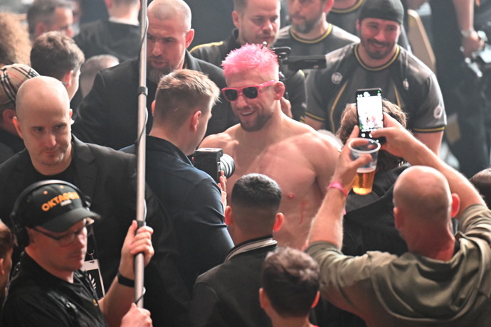 FOTO: Oktagon 84. – stránka 69