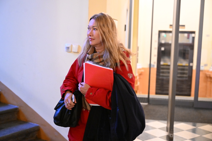 FOTO: Soudní spor Adama Krause a jeho expartnerky Nikol Enevové. – stránka 52