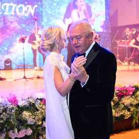 Faltýnek protančil celou noc se svou ženou.