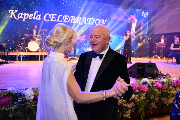 FOTO: Král večírků Jaroslav Faltýnek. – stránka 5