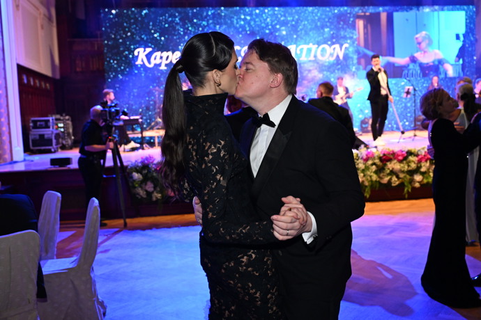 FOTO: Petr Kolečko s Anetou Vignerovou. – stránka 5