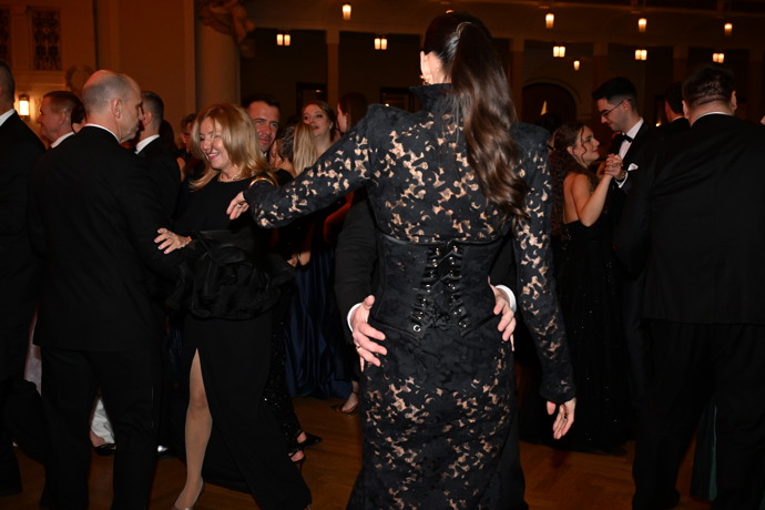 FOTO: Kolečko a jeho velmi nízké ruce. – stránka 2