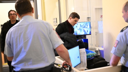 FOTO: Soudní spor Adama Krause a Nikol Enevové pokračuje.