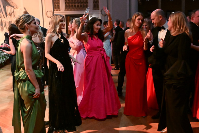 FOTO: Heidi Janků se odvázala. – stránka 20