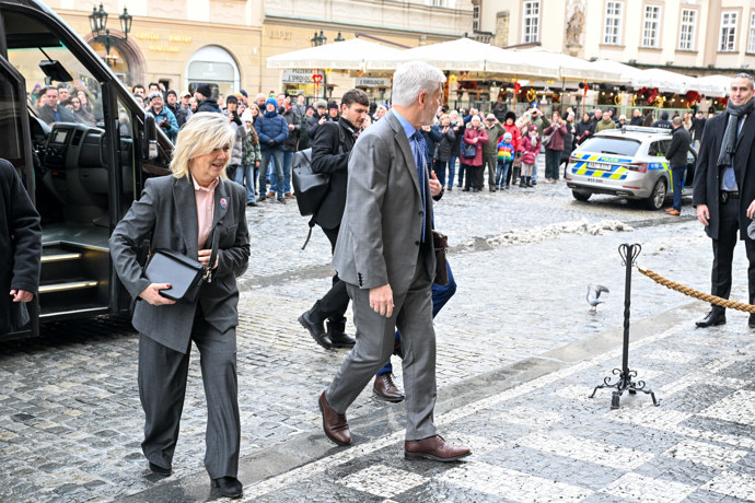 FOTO: Petr Pavel a Eva Pavlová mají pestrý program. – stránka 18