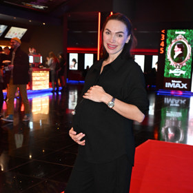 Kamile Nývltové těhotenství sluší.