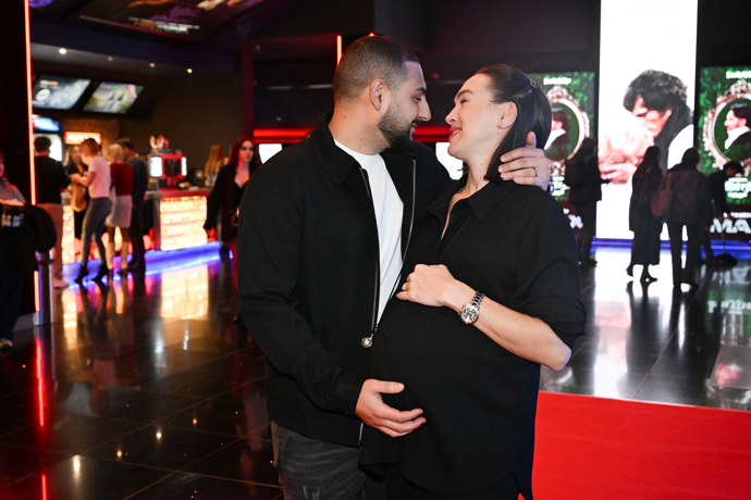 FOTO: Kamila Nývltová vypadá moc spokojeně.