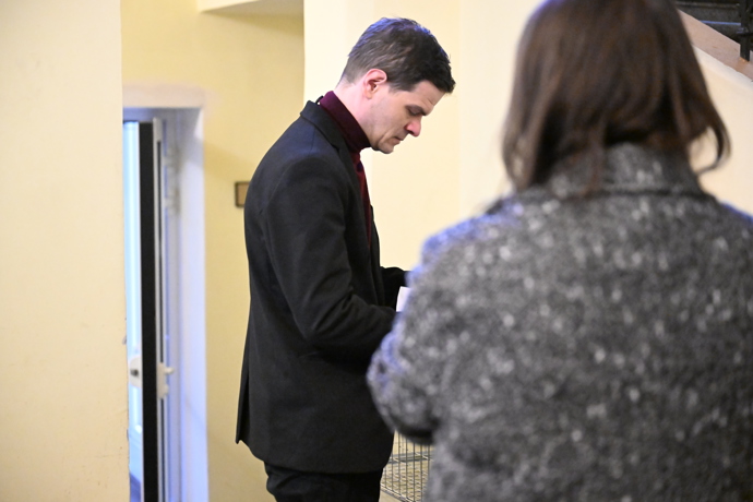 FOTO: Soudní spor Adama Krause a Nikol Enevové pokračuje. – stránka 36