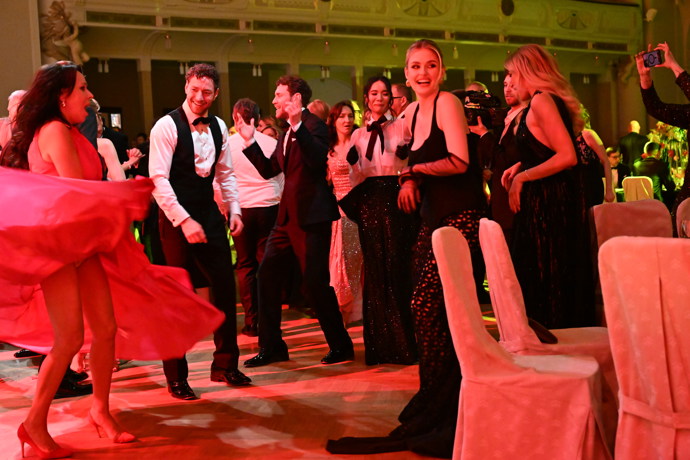 FOTO: Heidi Janků ukázala nohy. – stránka 15