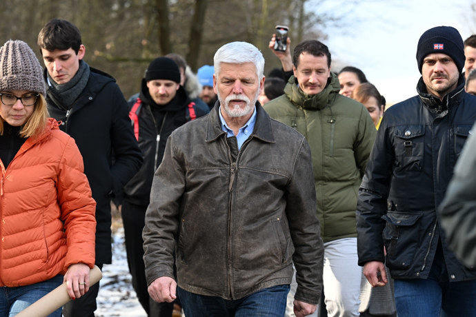 FOTO: Petr Pavel v čele procházky. – stránka 17