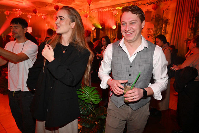 FOTO: Amélie Pokorná a Ondřej Kraus na Asia Express party. – stránka 77