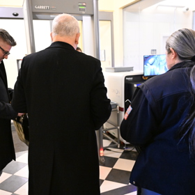 K soudu dorazil také moderátor Jan Kraus.