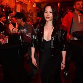 Yenifer Cao poprvé od tragické události ve společnosti. 