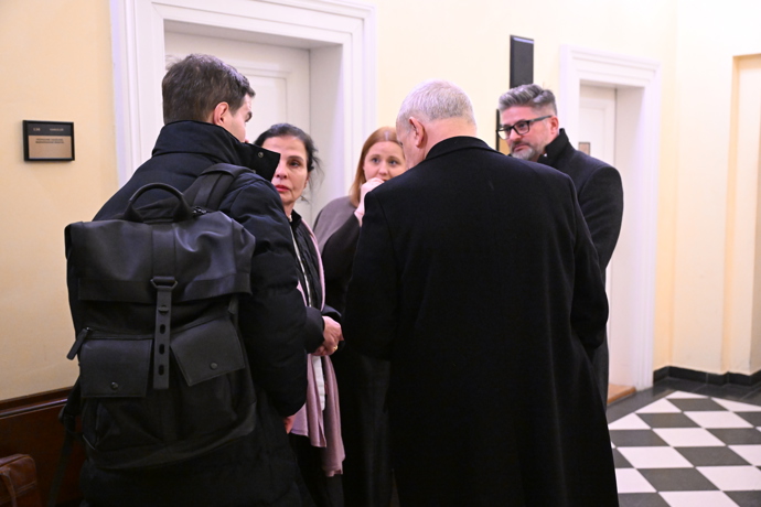 FOTO: K soudu dorazil také moderátor Jan Kraus a exmanželka Jana Krausová. – stránka 11