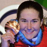 Sjezdařka Šárka Strachová, ještě pod dívčím jménem Záhrobská, vybojovala před 16 lety ve Vancouveru bronzovou olympijskou medaili ve slalomu.