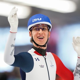 Rychlobruslař Metoděj Jílek.
