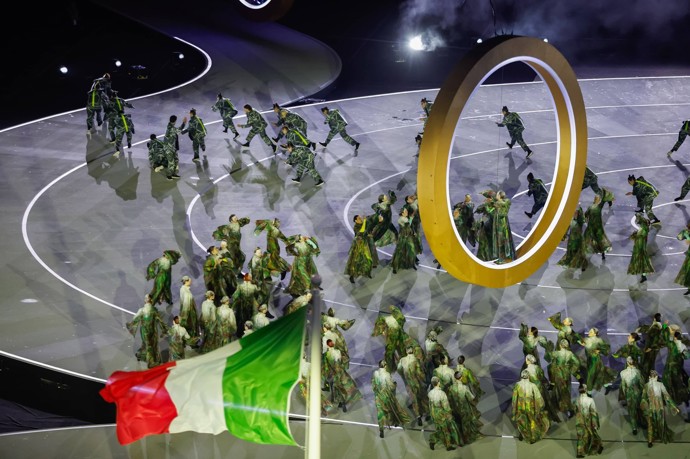 FOTO: Zahajovací ceremoniál byl velmi pestrý. – stránka 6