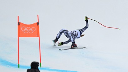 FOTO: Ester Ledecká utrpěla v Super-G ošklivý pád.