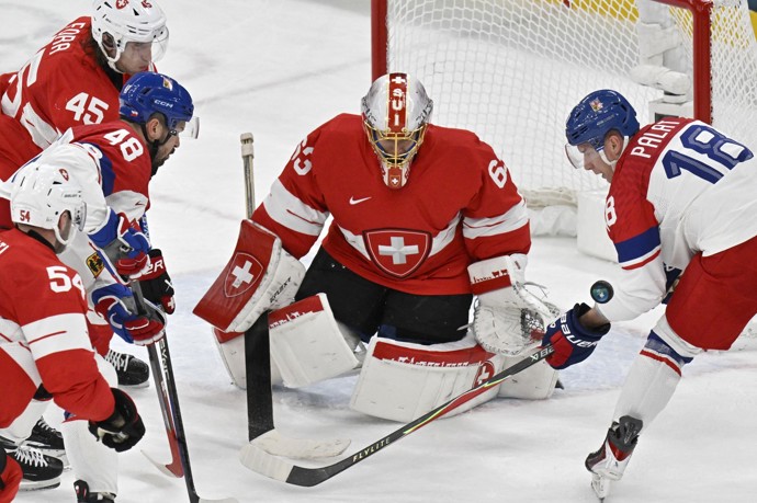 FOTO: Češi prohráli v zápase proti Švýcarsku. – stránka 11