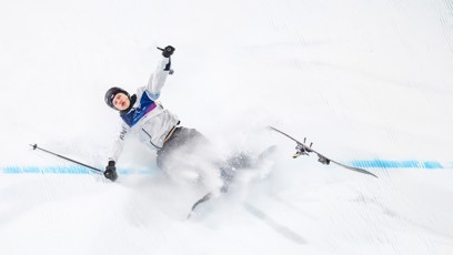 FOTO: Elias Lajunen spadnul.