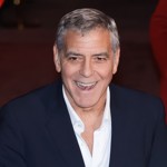 George Clooney patří k největším fešákům Hollywoodu a kdysi také notorickým starým mládencům. Exceloval například v Dannyho parťácích, Gravitaci nebo seriálu Pohotovost. Zahrál si ale také ve filmu Vstupenka do ráje.