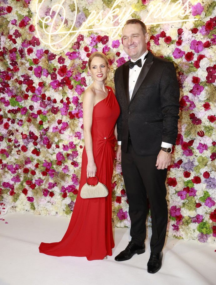 FOTO: Radim Fiala s manželkou na Českém plese.