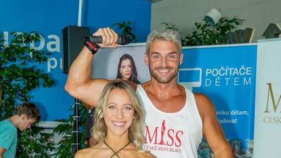 FOTO: Simona Šimková a Michal Šeda mají projekt Zdravé rodičovství.