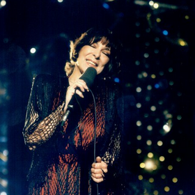 Na sklonku života odmítla jedinou léčbu, která ji mohla zachránit. Zemřela v roce 2021 ve věku 89 let.