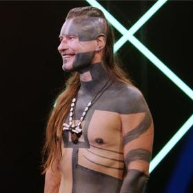 Vybírat bude mezi výrazně potetovanými alfa samci.