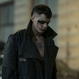 Nové filmové zpracování se natáčelo většinou v Praze, ale také  v Bořené Hoře u Sedlčan nebo ve Vraném nad Vltavou. Režíroval je Rupert Sanders.