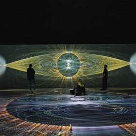 Aktuálně je v Signal Space k vidění výstava Echoes of Tomorrow.