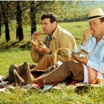 Film byl posledním snímkem režiséra Petra Schulhoffa. Na snímku František Peterka a Karel Augusta.