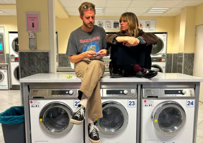 FOTO: Jiskra mezi nimi přeskočila poměrně nedávno. – stránka 1