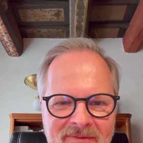 Petr Fiala kopíruje Babišovo Čau lidi.