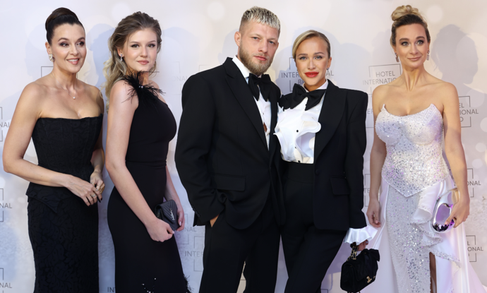 Foto k tématu Ples v Intru – stránka 16