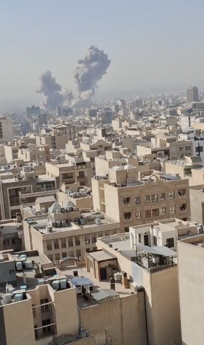 FOTO: Úder potvrdil izraelský ministr obrany s tím, že jde o nezbytné odstranění hrozeb. – stránka 2