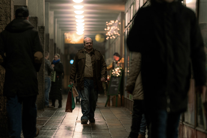 FOTO: Skupina Prima pro svoji streamovací službu prima+ aktuálně natáčí nový původní šestidílný seriál Táta. – stránka 1