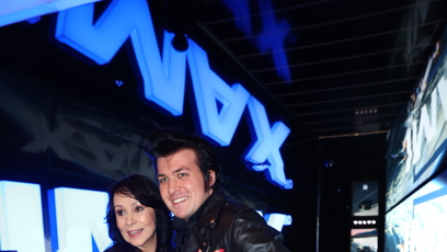 FOTO: Heidi Janků zapózovala s falešným Elvisem.