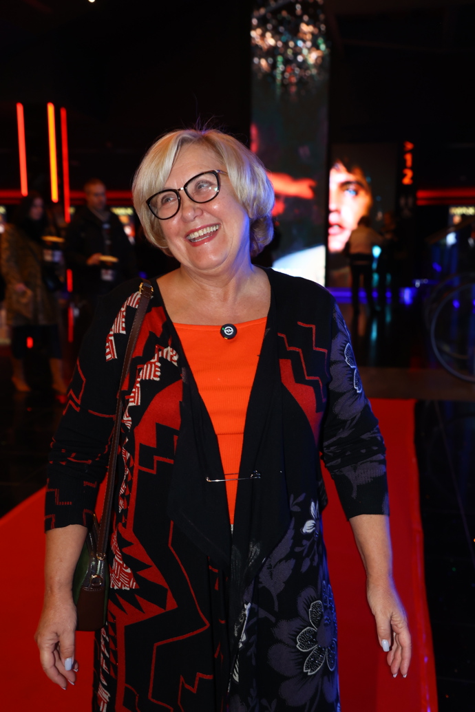 FOTO: Kateřina Cajthamlová s úsměvem od ucha k uchu. – stránka 5