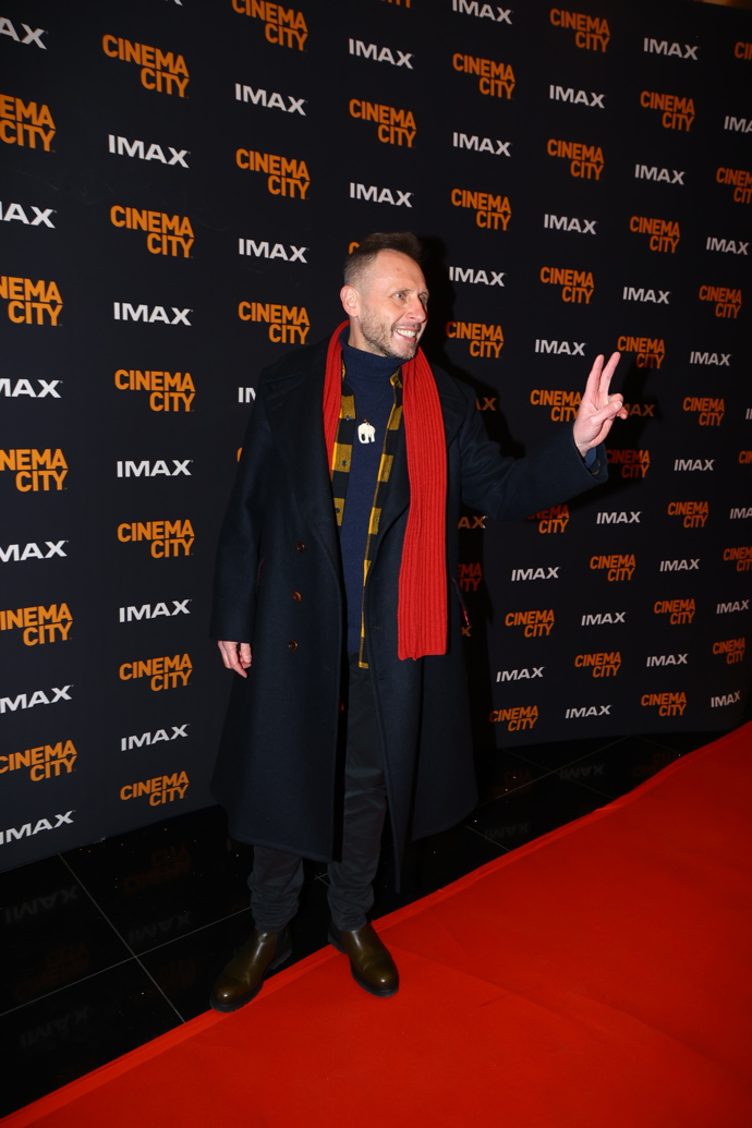 FOTO: Jan Tuna. – stránka 11