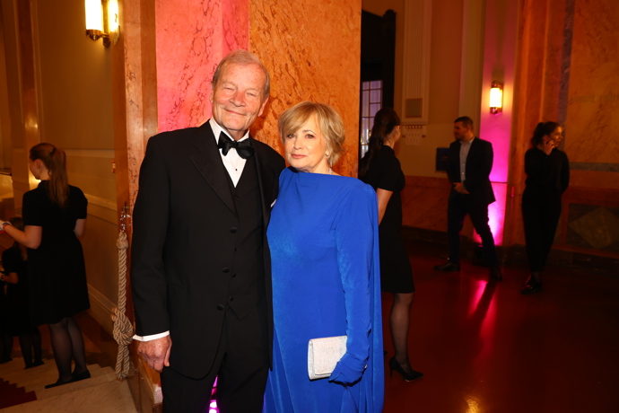 FOTO: Jana Nagyová v doprovodu svého muže. – stránka 3