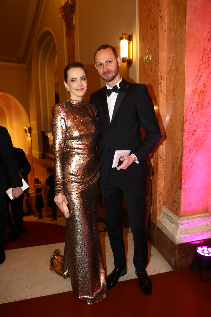 FOTO: Gabriela Lašková po boku svého muže. – stránka 2