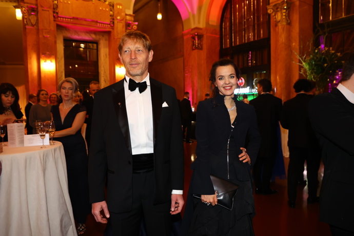 FOTO: Karel Janeček si s manželkou Liliou nenechali ujít Česko-Slovenský ples. – stránka 1