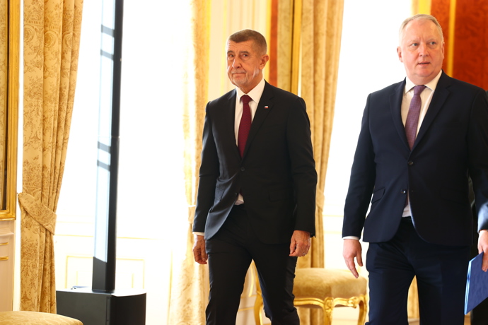 FOTO: Andrej Babiš na Pražském Hradě. – stránka 6