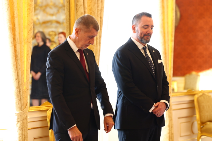 FOTO: Igor Červený se stal novým ministrem. – stránka 9